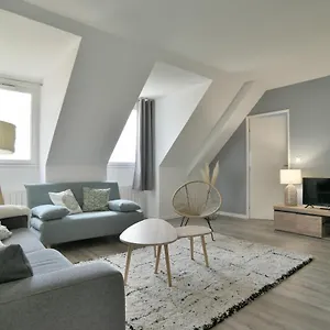 Appartement Kermael - Appt Vue Et Piscine Partagee, Saint-Briac-sur-Mer